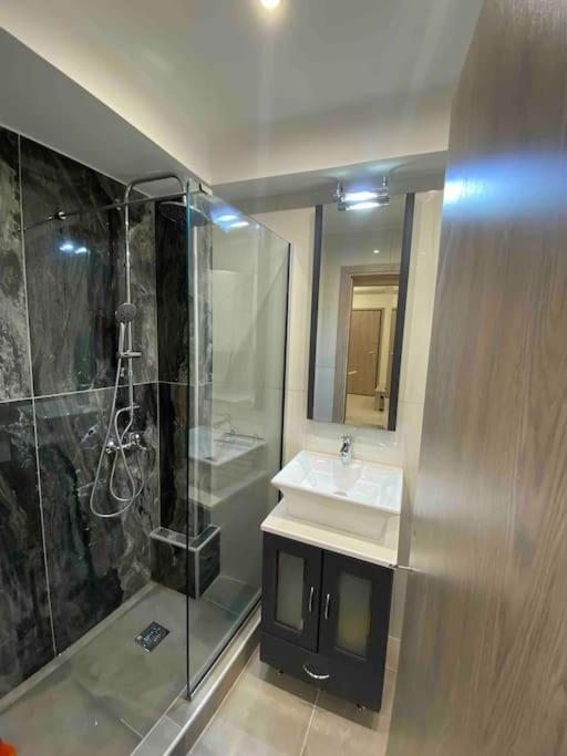 Luxury Loft Kalu Tsesme A Lägenhet Ioánnina Exteriör bild