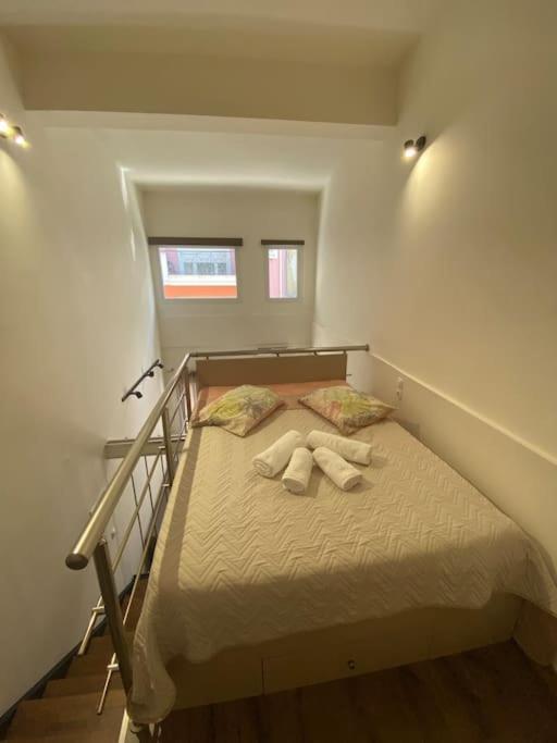 Luxury Loft Kalu Tsesme A Lägenhet Ioánnina Exteriör bild